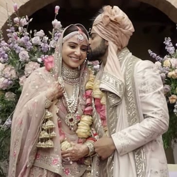 March marks an enchanting setting for a wedding.