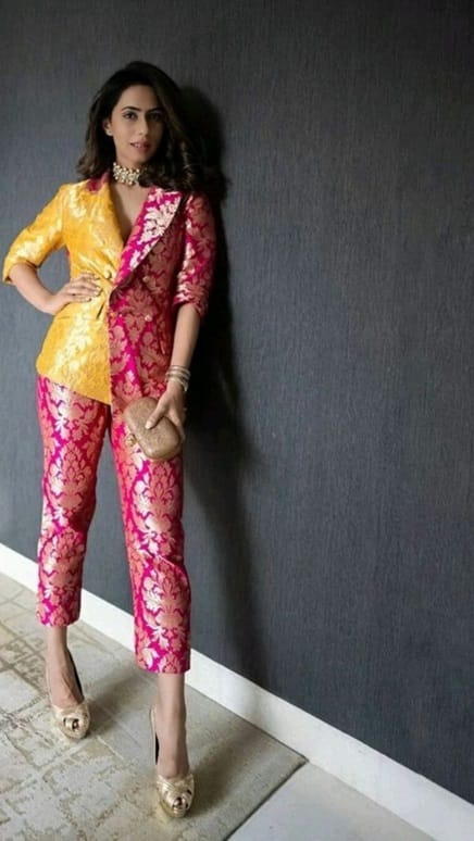 You can turn a blouse into an embroidered blazer.