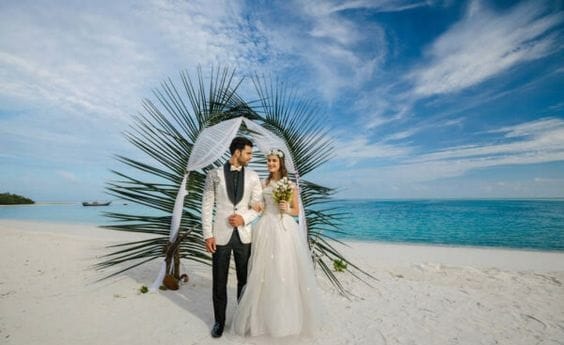 Having a destination wedding in Lakshadweep is nothing short of an exquisite dream.