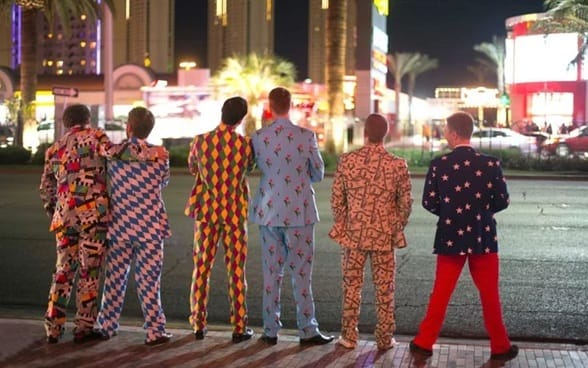 Let the groom say, “Best. Party. Ever!”