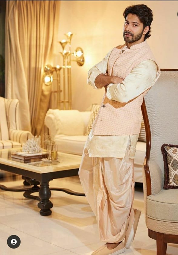 So, dear grooms-to-be, don’t shy away from the dhoti.